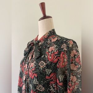 DR2 - Women’s Long Sleeve Floral Keyhole Dress, W Size Medium, Green Black Coral